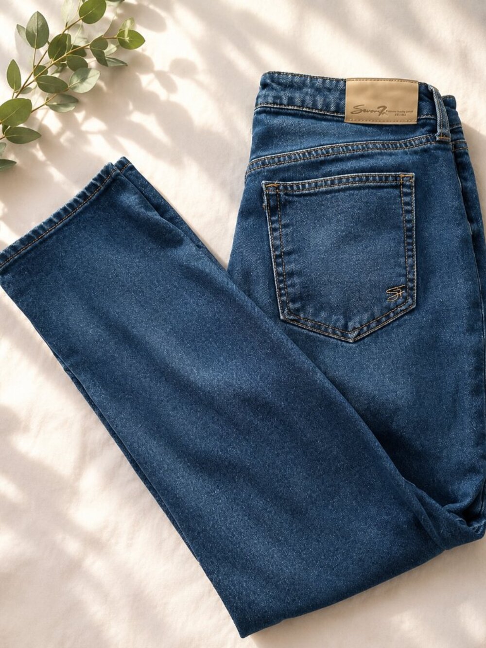 Seven7 Straight Leg Jeans Size 8 Medium Wash Stretch Denim